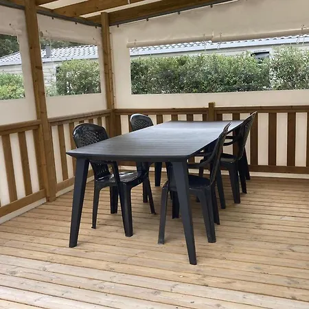 Mobil-home Confortable - 6 Pers. - Api-1-52-2867 Campsite *