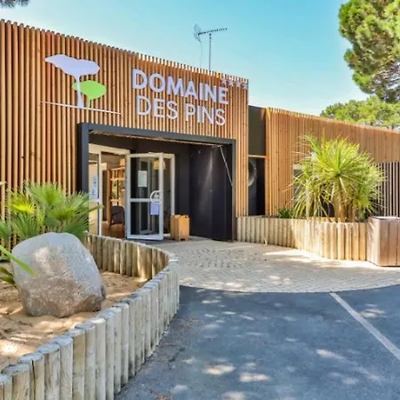 Mobil-home Confortable - 6 Pers. - Api-1-52-2867 Saint-Hilaire-de-Riez