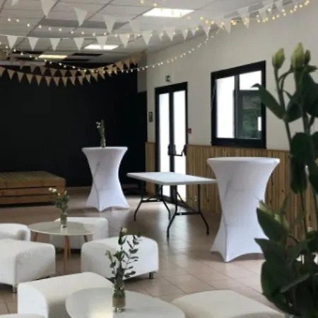 Campsite Mobil-home Confortable - 6 Pers. - Api-1-52-2867